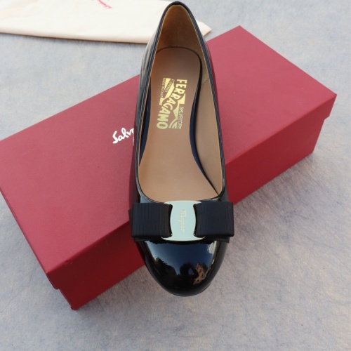 Replica Salvatore Ferragamo Flat Shoes For Women #1099059 $96.00 USD for Wholesale