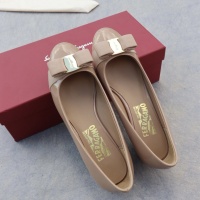 $96.00 USD Salvatore Ferragamo Flat Shoes For Women #1099052