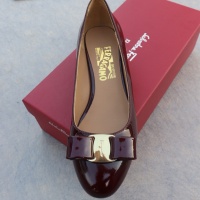 $96.00 USD Salvatore Ferragamo Flat Shoes For Women #1099067