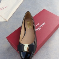 $96.00 USD Salvatore Ferragamo Flat Shoes For Women #1099079