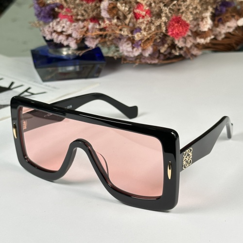 LOEWE AAA Quality Sunglasses #1104856