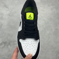 $82.00 USD Air Jordan-1-Low For Men #1102514