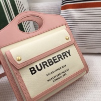 $96.00 USD Burberry AAA Quality Messenger Bags For Women #1108511