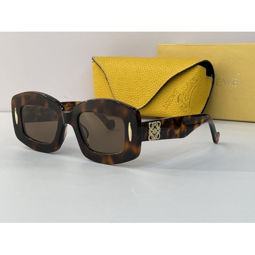 LOEWE AAA Quality Sunglasses #1120982