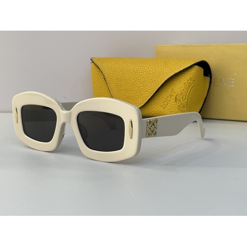 LOEWE AAA Quality Sunglasses #1120987