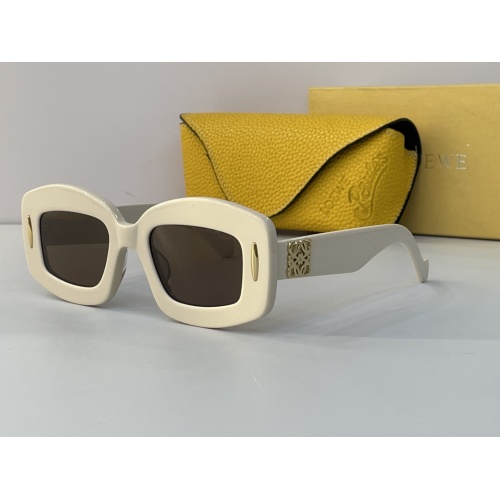 LOEWE AAA Quality Sunglasses #1120988