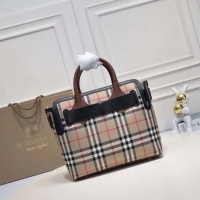 $105.00 USD Burberry AAA Quality Handbags For Women #1114579