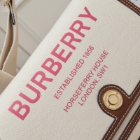 $102.00 USD Burberry AAA Quality Messenger Bags For Women #1114586