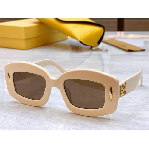 LOEWE AAA Quality Sunglasses #1125056