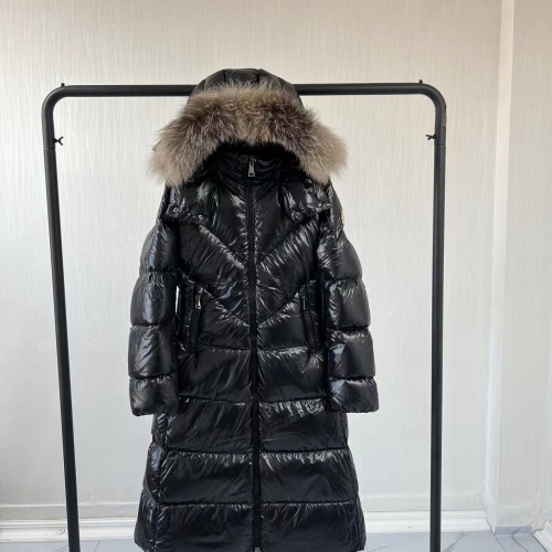 Moncler Down Feather Coat Long Sleeved For Women #1131329