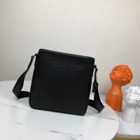 $150.00 USD Bottega Veneta AAA Man Messenger Bags #1132614