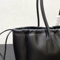 $102.00 USD Celine AAA Quality Shoulder Bags For Women #1133340