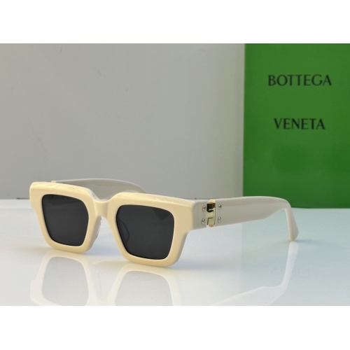 Bottega Veneta AAA Quality Sunglasses #1142293