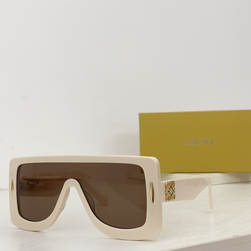 LOEWE AAA Quality Sunglasses #1142817