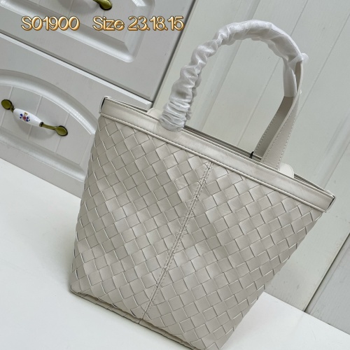 Replica Bottega Veneta BV AAA Quality Handbags For Women #1144147 $102.00 USD for Wholesale