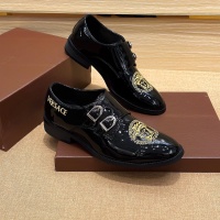 $80.00 USD Versace Leather Shoes For Men #1134902