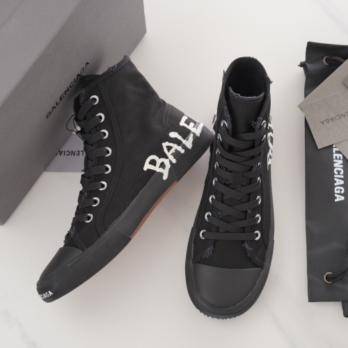 Balenciaga High Tops Shoes For Men #1149615