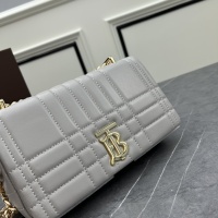 $190.00 USD Burberry AAA Quality Messenger Bags For Women #1144381