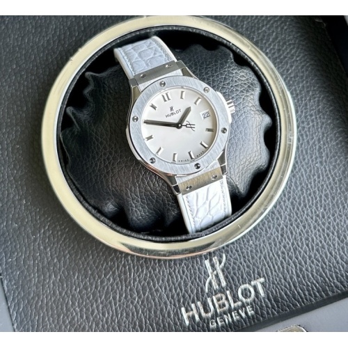 Hublot AAA Quality Watches For Women #1162923