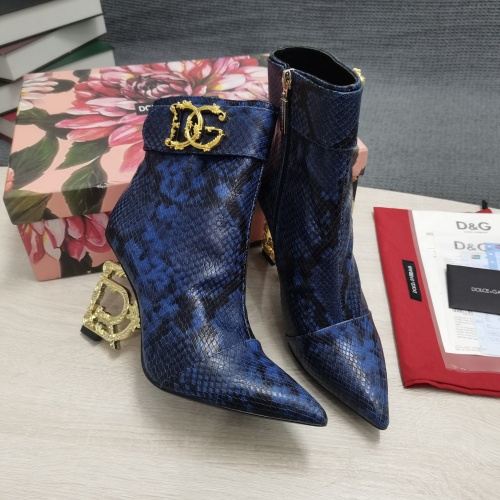 Replica Dolce & Gabbana D&G Boots For Women #1163112 $172.00 USD for Wholesale