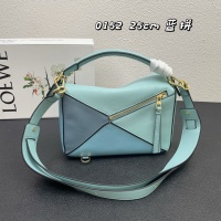 $92.00 USD LOEWE AAA Quality Messenger Bags For Women #1158856