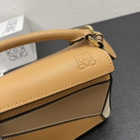 $88.00 USD LOEWE AAA Quality Messenger Bags For Women #1158909