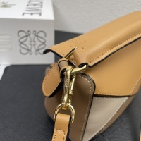 $88.00 USD LOEWE AAA Quality Messenger Bags For Women #1158909