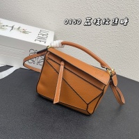 $88.00 USD LOEWE AAA Quality Messenger Bags For Women #1158910