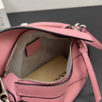 $88.00 USD LOEWE AAA Quality Messenger Bags For Women #1158915