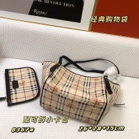 $88.00 USD Burberry AAA Quality Shoulder Bags For Women #1159599