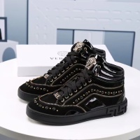 $82.00 USD Versace High Tops Shoes For Men #1163740