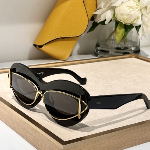 LOEWE AAA Quality Sunglasses #1168997