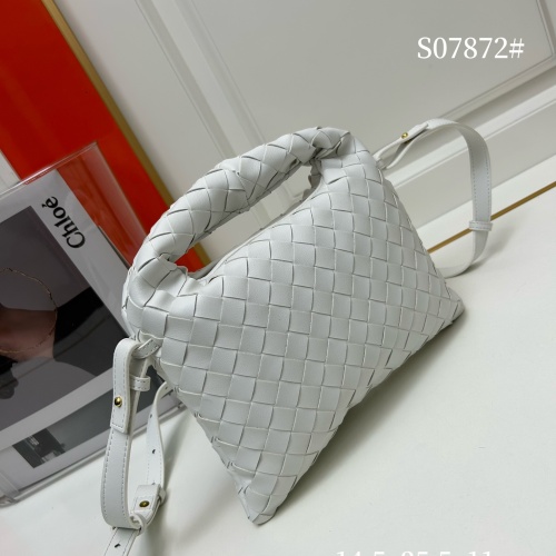 Replica Bottega Veneta BV AAA Quality Messenger Bags For Women #1170951 $98.00 USD for Wholesale