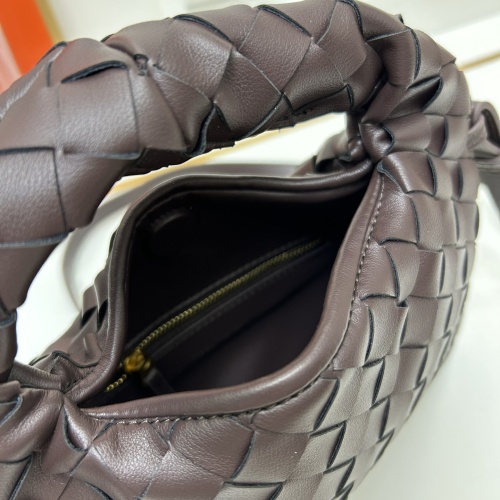 Replica Bottega Veneta BV AAA Quality Messenger Bags For Women #1170952 $98.00 USD for Wholesale