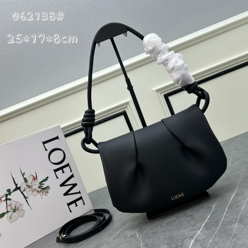 LOEWE AAA Quality Shoulder Bags For Women #1171395