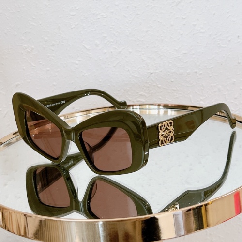 LOEWE AAA Quality Sunglasses #1176570