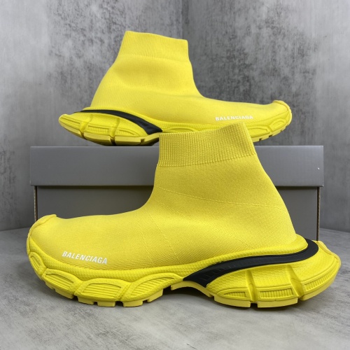 Balenciaga Boots For Women #1177930