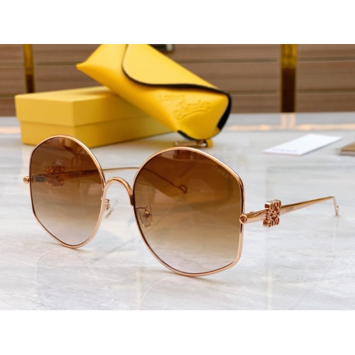 LOEWE AAA Quality Sunglasses #1181160