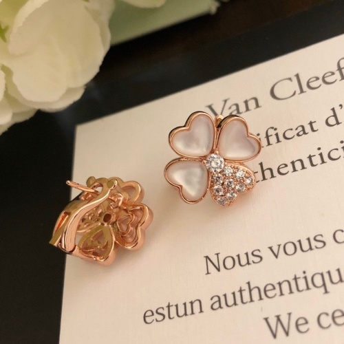 Replica Van Cleef & Arpels Jewelry Set For Women #1182890 $56.00 USD for Wholesale