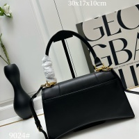 $102.00 USD Balenciaga AAA Quality Handbags For Women #1178783