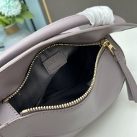 $158.00 USD LOEWE AAA Quality Messenger Bags For Women #1178921