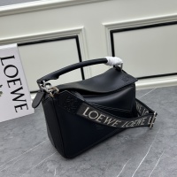 $170.00 USD LOEWE AAA Quality Messenger Bags For Women #1178927