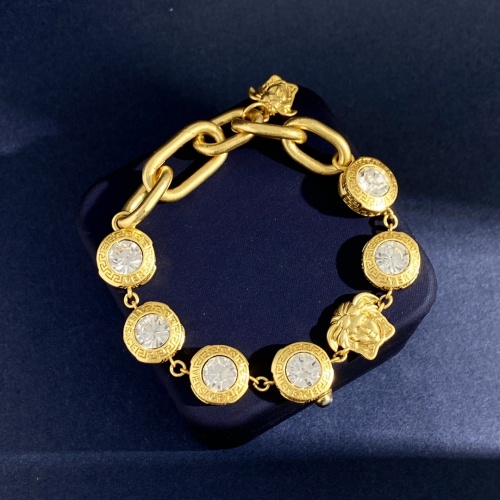 Versace Bracelets #1184310