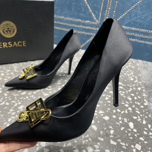 Versace High-Heeled Shoes For Women #1185600