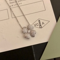 $29.00 USD Van Cleef & Arpels Necklaces For Women #1184733