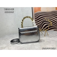 $162.00 USD Versace AAA Quality Handbags For Women #1185465