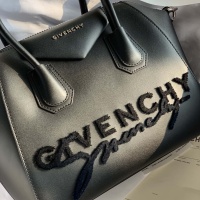 $205.00 USD Givenchy AAA Quality Handbags For Women #1185515