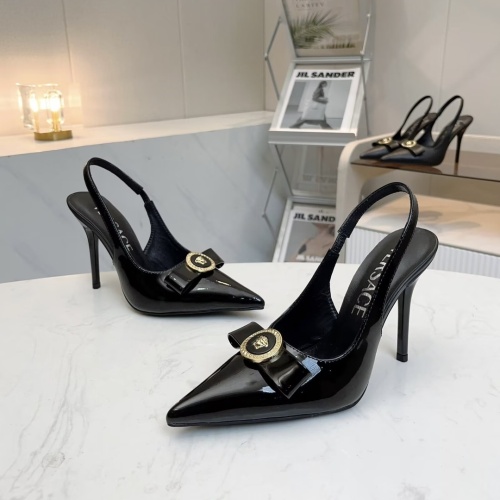 Versace Sandal For Women #1185977