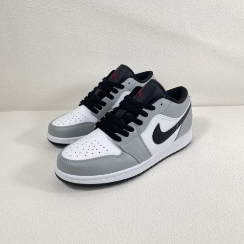 Air Jordan-1-Low For Women #1186687