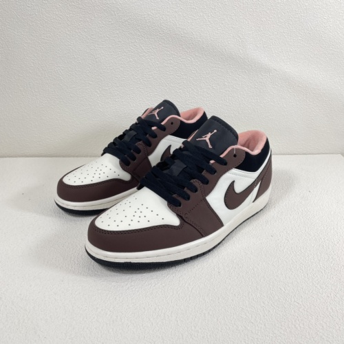 Air Jordan-1-Low For Women #1186702